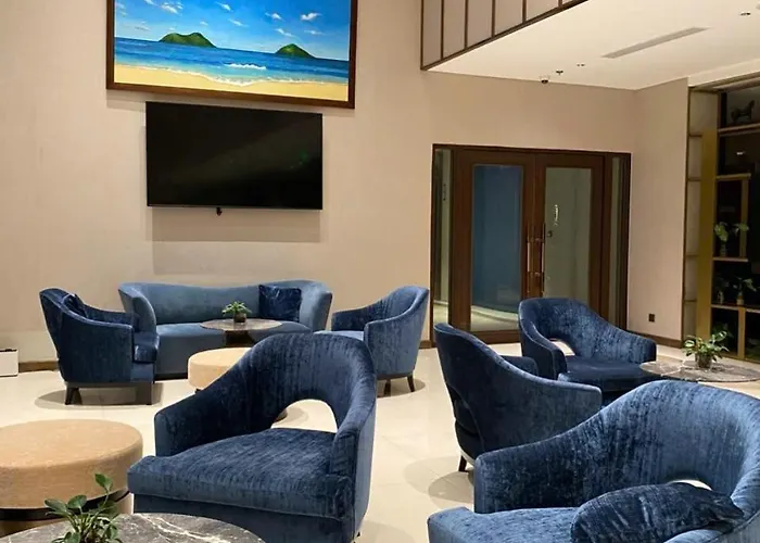 The Sapphire Apartment *